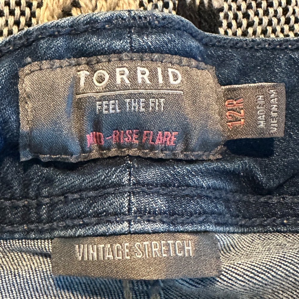 Torrid Flare Vintage Stretch Mid-Rise Jeans - Picture 3 of 5
